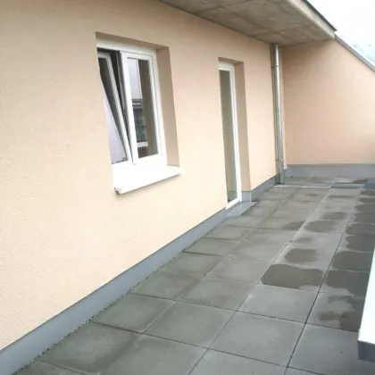 Unglaubliche 3 Zimmer-Penthousewohnung mit 50m2 Dachterrasse in zentraler Lage - Bild 3