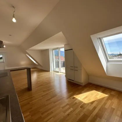 Helle 3 Zimmerwohnung mit Terrasse und Aussicht - Familientraum - Bild 3