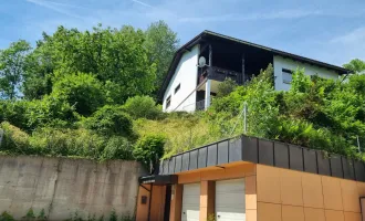 Eigenwilliges, geräumiges Wohnhaus mit kleinem Garten in Moosburg/Kärnten € 299.000,00 !
