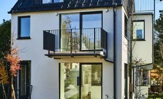 Traumhaftes Dachgeschoß-Apartment in Toplage - Erstbezug mit Balkon und Terrasse