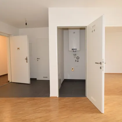 Wohlfühlwohnung für Pärchen oder Singles mit einem sehr schönen Badezimmer und einem Balkon -  in 8020 Graz  ab sofort zu mieten!!! - PROVISIONSFREI! - Bild 3