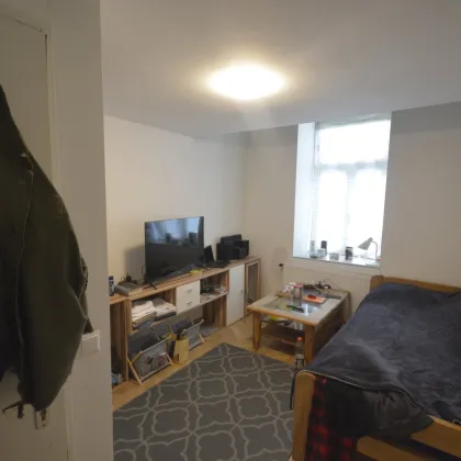 Achtung, neue Preis!!! Stilvoll wohnen in zentraler Lage - 3-Zimmer Wohnung mit niedrigen Betriebskosten - Bild 2