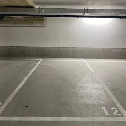 Garagenstellplatz: 1220 Wien, Donaufelder Straße 205 - Bild 2