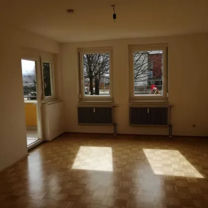 HERBSTAKTION!! 3 Monate mietfrei!! Familienwohnung mit Sonnenbalkon! - Bild 3