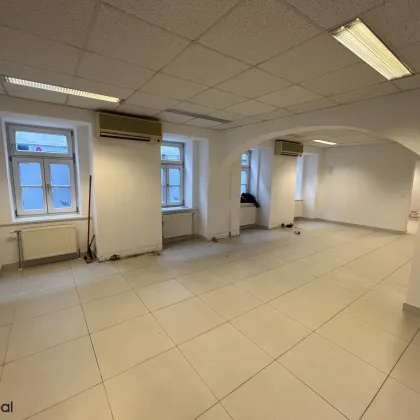 3-Zimmer Büro-Objekt in der Burggasse im EG - KFZ-Abstellplatz optional - Bild 2