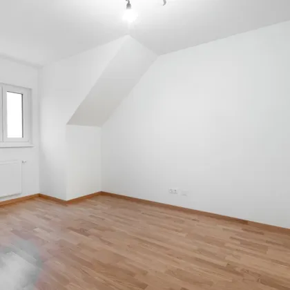 Niedrigenergie // Neubau am Enkplatz // 2-Zimmer DG-Wohnung - Bild 2