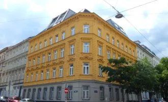 Moderne Erstbezug-Dachwohnung mit Loggia in begehrter Wiener Lage