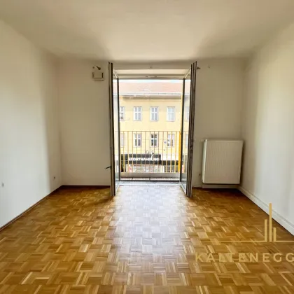 2 Zimmer Wohnung - kleiner Balkon - 2. Liftstock - Haus ist thermisch saniert mit HWB-Wert 25,67 - Bild 3