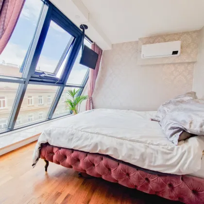 Einzigartige Maisonette-Dachgeschoßwohnung mit Balkon und Whirlpool I Zimmer mit 180 Grad Ausblick I Airbnb geeignet - Bild 3