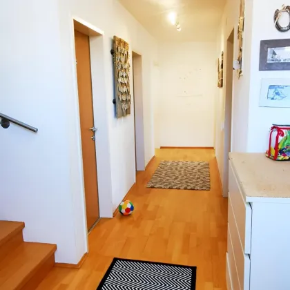 Großzügige 4-Zimmer-Maisonettewohnung mit Terrasse in Dornbirn zu vermieten! - Bild 2