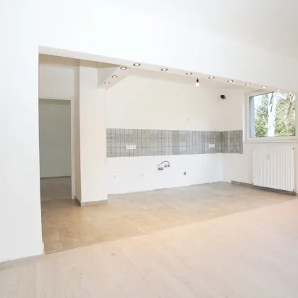 ***Reserviert*** Sanierte Familienwohnung mit großzügigem Südbalkon - Bild 2