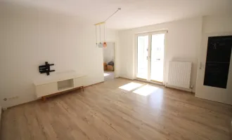 Optimal vermietbare top renovierte 2 Zimmer-Wg. mit Loggia in den Innenhof