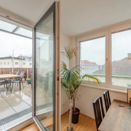 perfekte Kleinwohnung mit Dachterrasse und Klima (unmöbliert) - ab 01.09.2024! - Bild 2