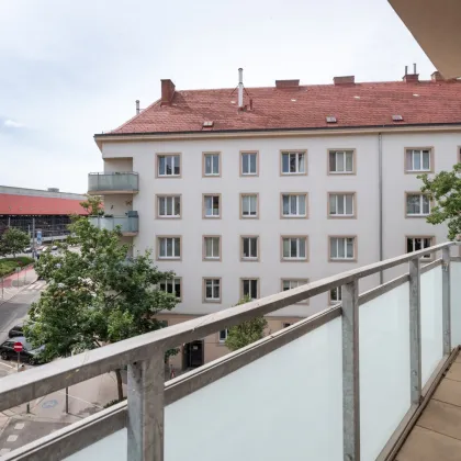 EXTRAVAGANTE 3 ZIMMERWOHNUNG MIT BALKON - Bild 2