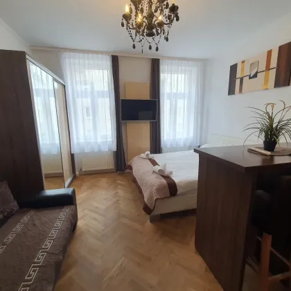 Wunderschöne Kleinwohnung im sanierten Stilaltbau nähe U3 - Bild 3