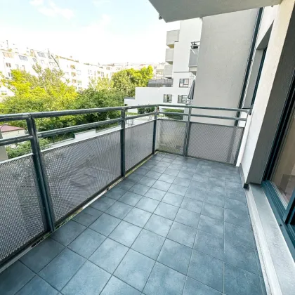 Top Anlagemöglichkeit!!! Sonnige 2-Zimmerwohnung mit Balkon in U-Bahn-Nähe zum Verkauf (U3) - Bild 2