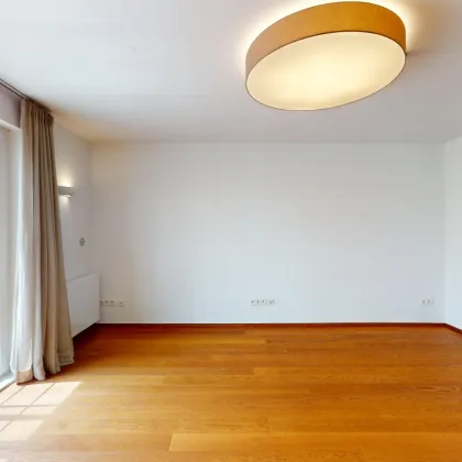 hochwertig renoviert || Tolle Raumaufteilung || Ruhelage || 2 Zimmer || Wintergarten || Napoleonwald - Bild 3