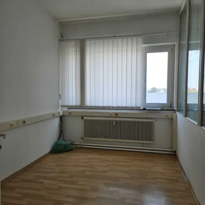 Perfekt für Ihr Business - Moderne Bürofläche in Top-Lage von Vösendorf! (Büro, Firmenadresse, Lager) - Bild 3