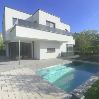 Modernes Wohnglück in Klosterneuburg - Luxuriöses Einfamilienhaus mit Fernblick über Wien und den Leopoldsberg - Bild 3