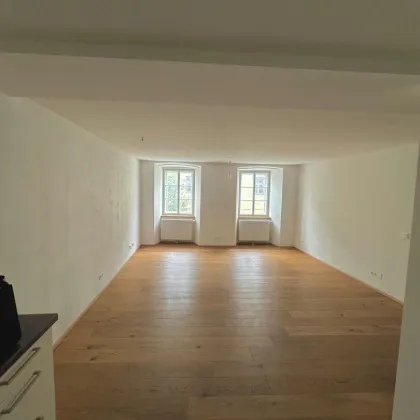 Wunderschöne helle 2-Zimmer Wohnung in zentraler Lage in Hallein - Bild 3