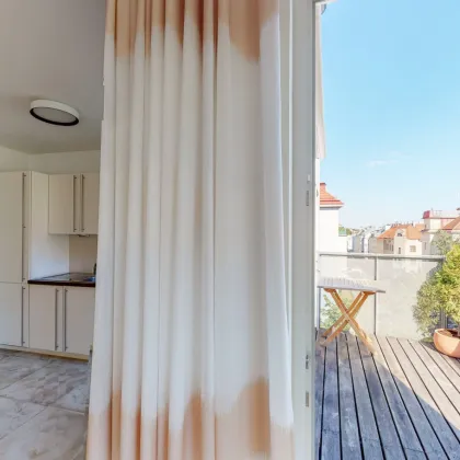 VOLL MÖBLIERTE, SONNIGE 2-ZIMMERWOHNUNG MIT SÜD-BALKON - Bild 3