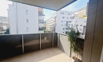 NEUBAU! Schöne 2-Zimmer-Wohnung mit großem Balkon und TG-Platz in LKH-Nähe!