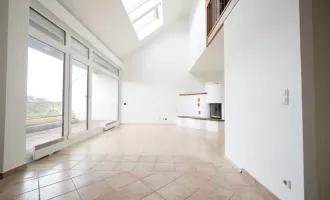 Moderne, helle 3-Zimmer-Maisonette mit einladender Terrasse/Loggia in Deutsch-Wagram