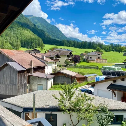 Freizeitwohnsitz im Ötztal! Gemütliche 4-Zi. Dachgeschoßwohnung mit Blick ins Grüne - Bild 3