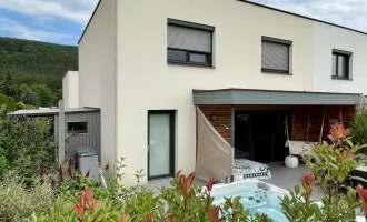 Familientraum – Einfamilienreihenendhaus mit 4-Zimmer auf rund 140 m² Wfl.!