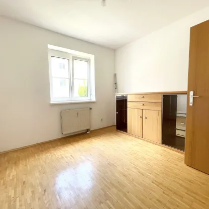 Charmante 3-Zimmer Wohnung mit Balkon und Tiefgarage-TOP LAGE! - Bild 3