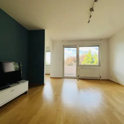 Top 3 Zimmerwohnung mit Abstellplatz - Bild 3