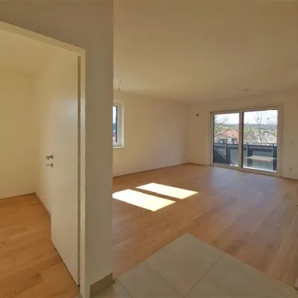 Neubau-Erstbezug! 4-Zimmer-Wohnung mit Loggia im Gablitzer Zentrum - Bild 2