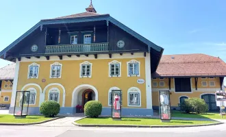 Wunderschönes offenes Büro im Dachgeschoss