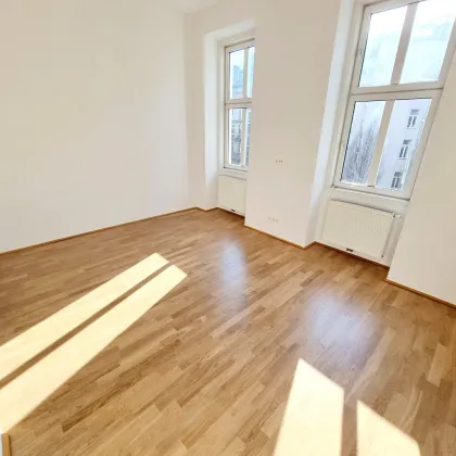 Stark reduziert - jetzt zugreifen! Ihre beste Entscheidung - Traumhaus! Frisch renovierte 3-Zimmer in TOP Lage in 1150 Wien! Beste Infrastruktur und Anbindung + Separate Küche + Altbauflair! - Bild 2