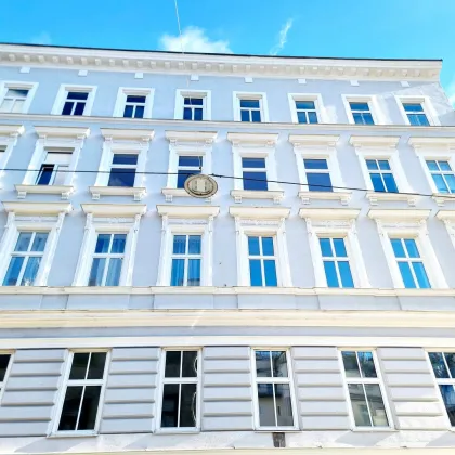 Stark reduziert - jetzt zugreifen! TOP Lage in 1150 Wien! Frisch renoviert! Traumhaftes Altbauhaus + Beste Infrastruktur und Anbindung + 3 Zimmer mit separater Küche + Altbauflair! Jetzt zugreifen! - Bild 3