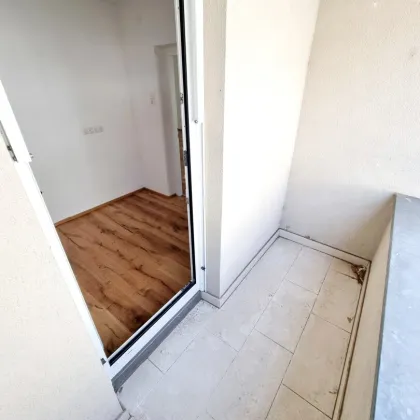 Die Gelegenheit - nochmals reduziert! Tolle 2-Zimmer Wohnung mit Loggia! Attraktive Neubauwohnung in Bestlage + Perfekte Infrastruktur + Ideale Anbindung + Ruhiges Schlafzimmer! Jetzt zugreifen! - Bild 3