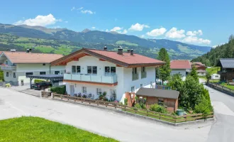 Idyllisches Zweifamilienhaus in Hollersbach im Pinzgau