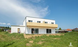 PROVISIONSFREIER ERSTBEZUG -Moderne Doppelhaushälfte - inklusive Carport - baldige Fertigstellung