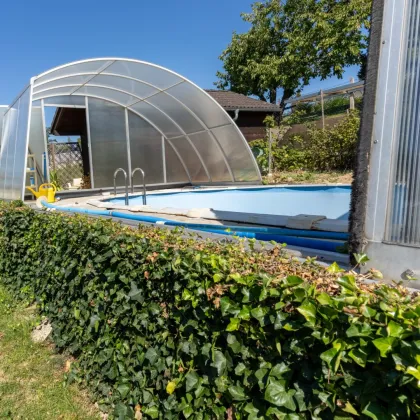 Wohnen auf einer Ebene! Gemütliches Haus mit Pool und wunderschönem Garten - Bild 3