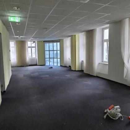 Büro/Praxis in zentraler Lage - 156m², 4 Zimmer, gepflegt, mit Klimaanlage & Aufzug - 1150 Wien - Bild 3