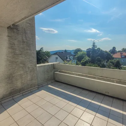 PROVISIONSFREI VOM EIGENTÜMER! FERNSICHT 2-ZIMMER WOHNUNG MIT TERRASSE NÄHE STEINHOFGRÜNDE! - Bild 3