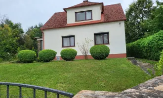 ** IDYLLISCHES EINFAMILIENHAUS ** TOP-LAGE MIT FERNBLICK ** HOCHWASSER-SICHER ** RUHE OASE ** GARTEN MIT ALTBAUMBESTAND ** TERRASSE ** GARAGE **