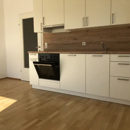 Helle 2-Zimmer Wohnung mit Balkon in Mühlheim am Inn - Bild 3