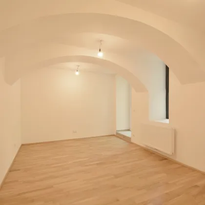 SONDERPREIS bei Kauf bis 31.12.2024: Bezaubernde Souterrain-Wohnung mit 53 m² und Gartenanteil - ideal für Singles oder als Investment! - Bild 3