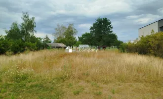 Bauen Sie Ihr Traumhaus auf diesem großzügigen Grundstück in Strasshof - Fahnengrundstück