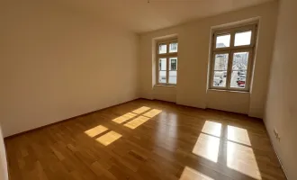 2 Zimmer-Wohnung mit separater Küche nahe Schloss Schönbrunn!