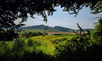 Idyllisches Bauland am Waldesrand: Sonnige Lage mit Panoramablick!