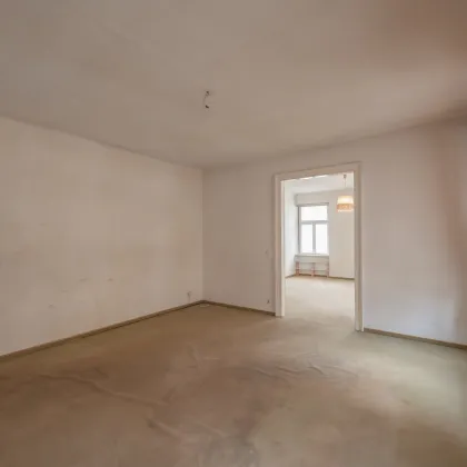 ++BFG4++ Sanierungsbedürftige 3,5-Zimmer Wohnung, perfekte Lage, toller Altbau! - Bild 3