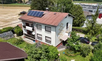 Haus mit 2 Wohnungen im Grünen - inkl. Keller und Nebengebäuden