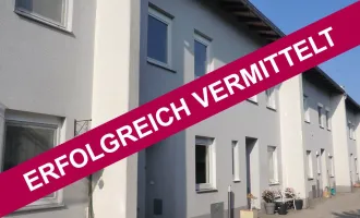 ERFOLGREICH VERMITTELT!!!   Großzügiges Reihenhaus